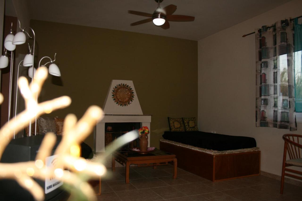 Kiki Stegna Apartment Archangelos  Bagian luar foto