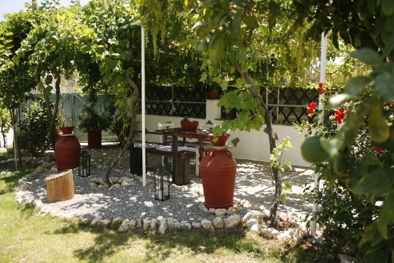 Kiki Stegna Apartment Archangelos  Bagian luar foto