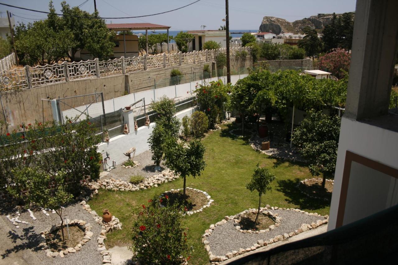 Kiki Stegna Apartment Archangelos  Bagian luar foto